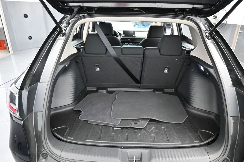 Used 2025 Black Honda LX image 39