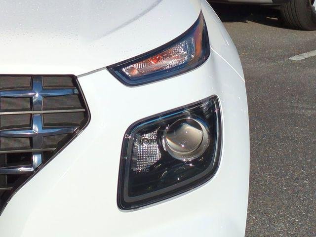 New 2026 White Hyundai SEL image 10