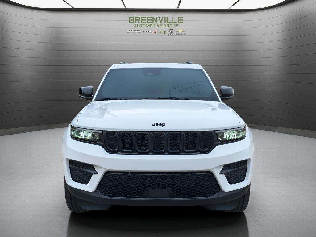 New 2025 Bright White Clear-Coat Exterior Paint Jeep Altitude X 4x2 image 11
