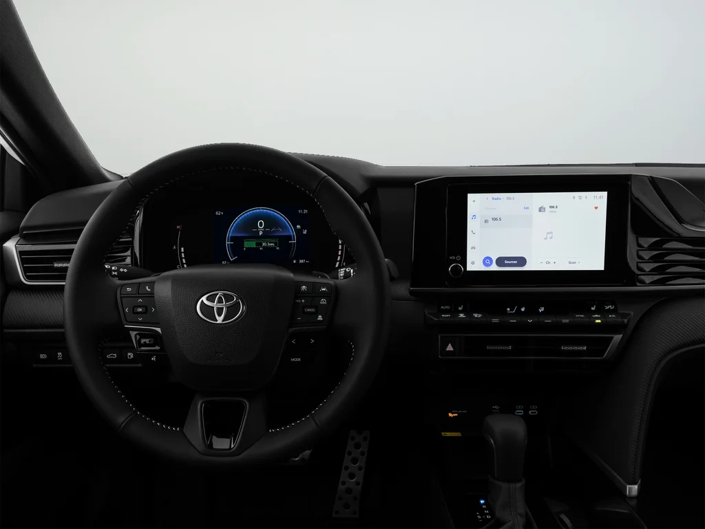 Used 2025 White Toyota SE image 37
