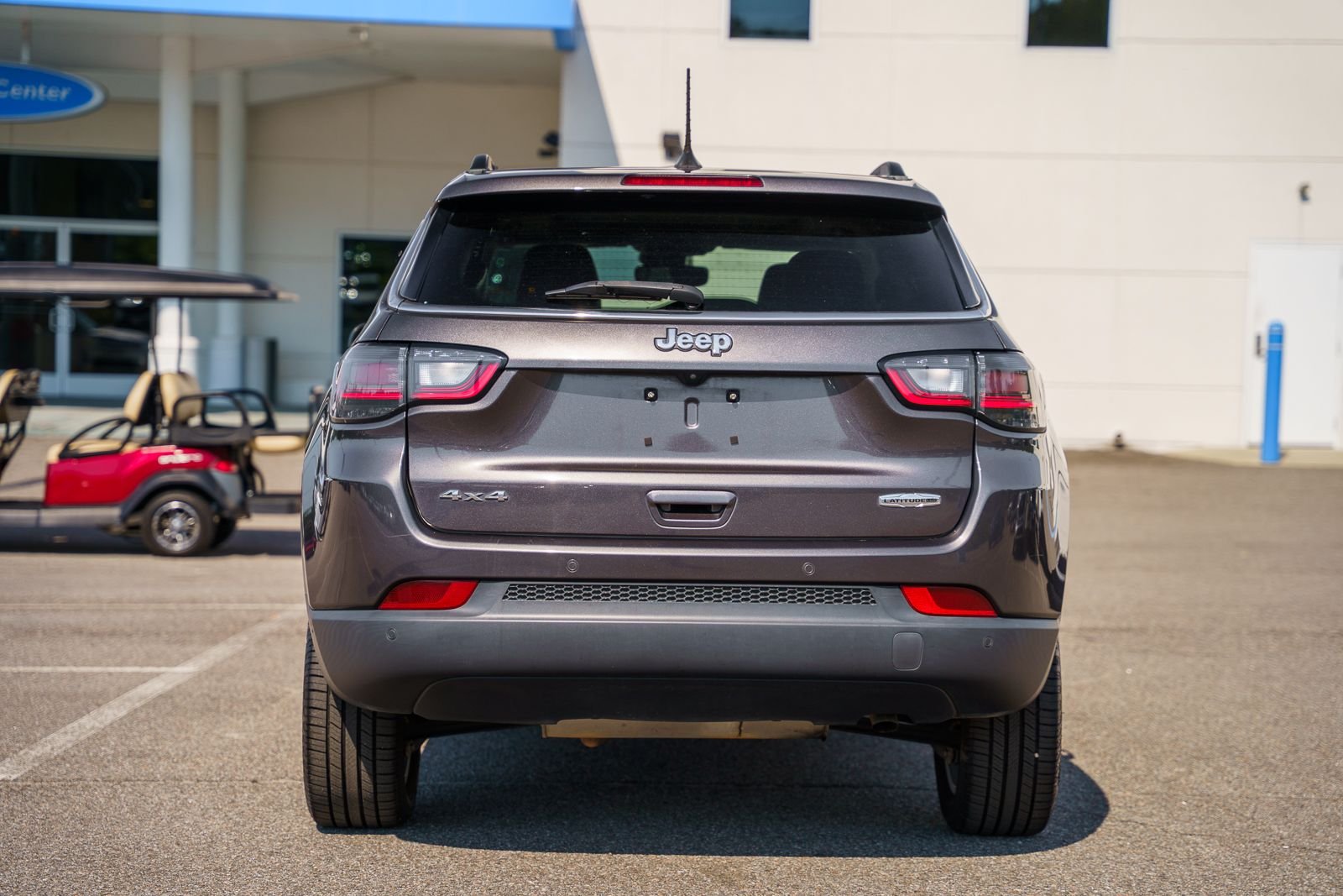 2022 Jeep Compass Latitude Lux - Photo 6