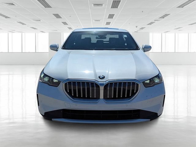 2025 Bmw 530i photo 2