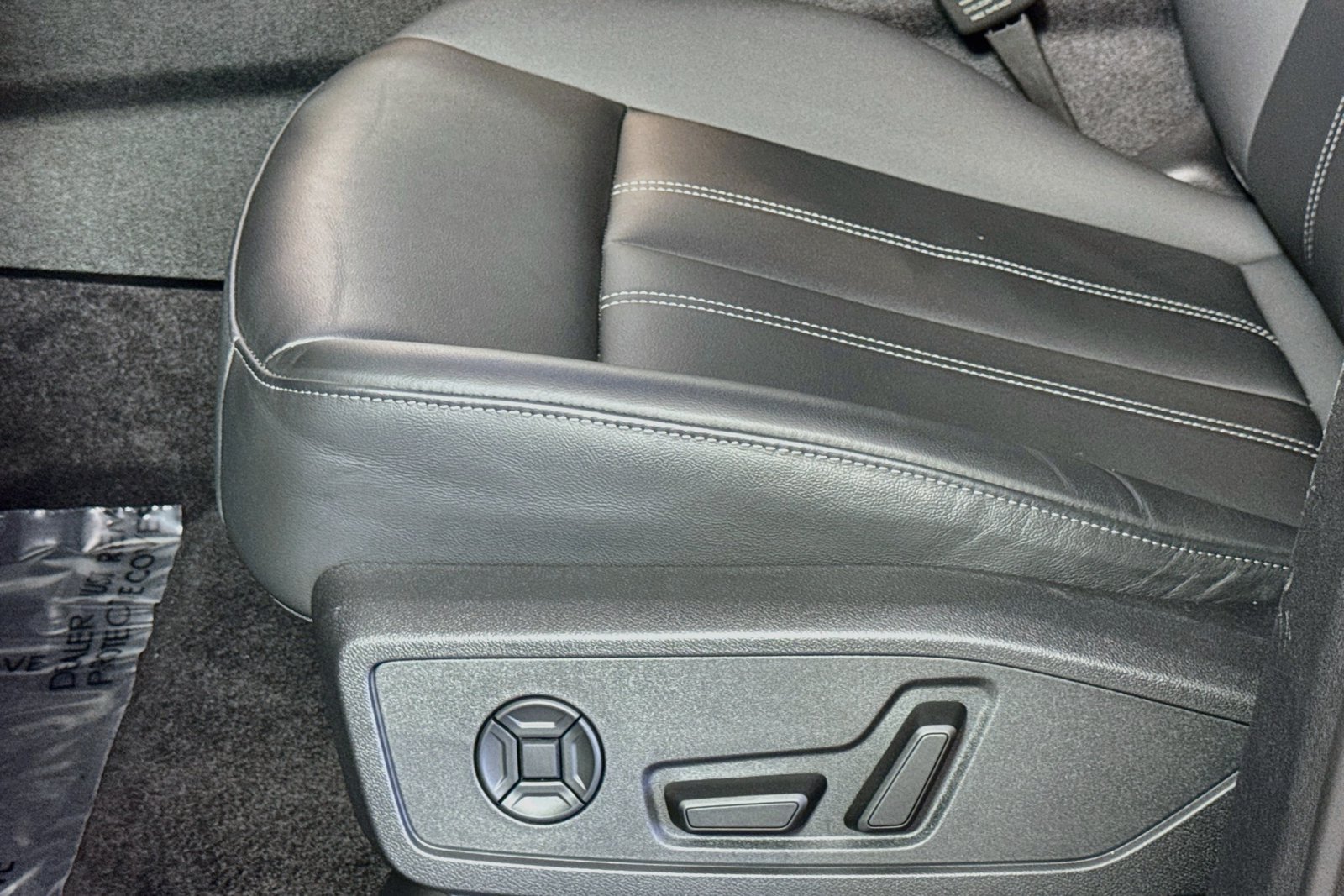 Used 2025 Tambora Gray Metallic Audi Premium Plus image 17