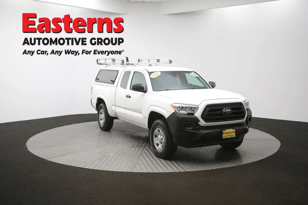 Used 2021 White Toyota SR image 48