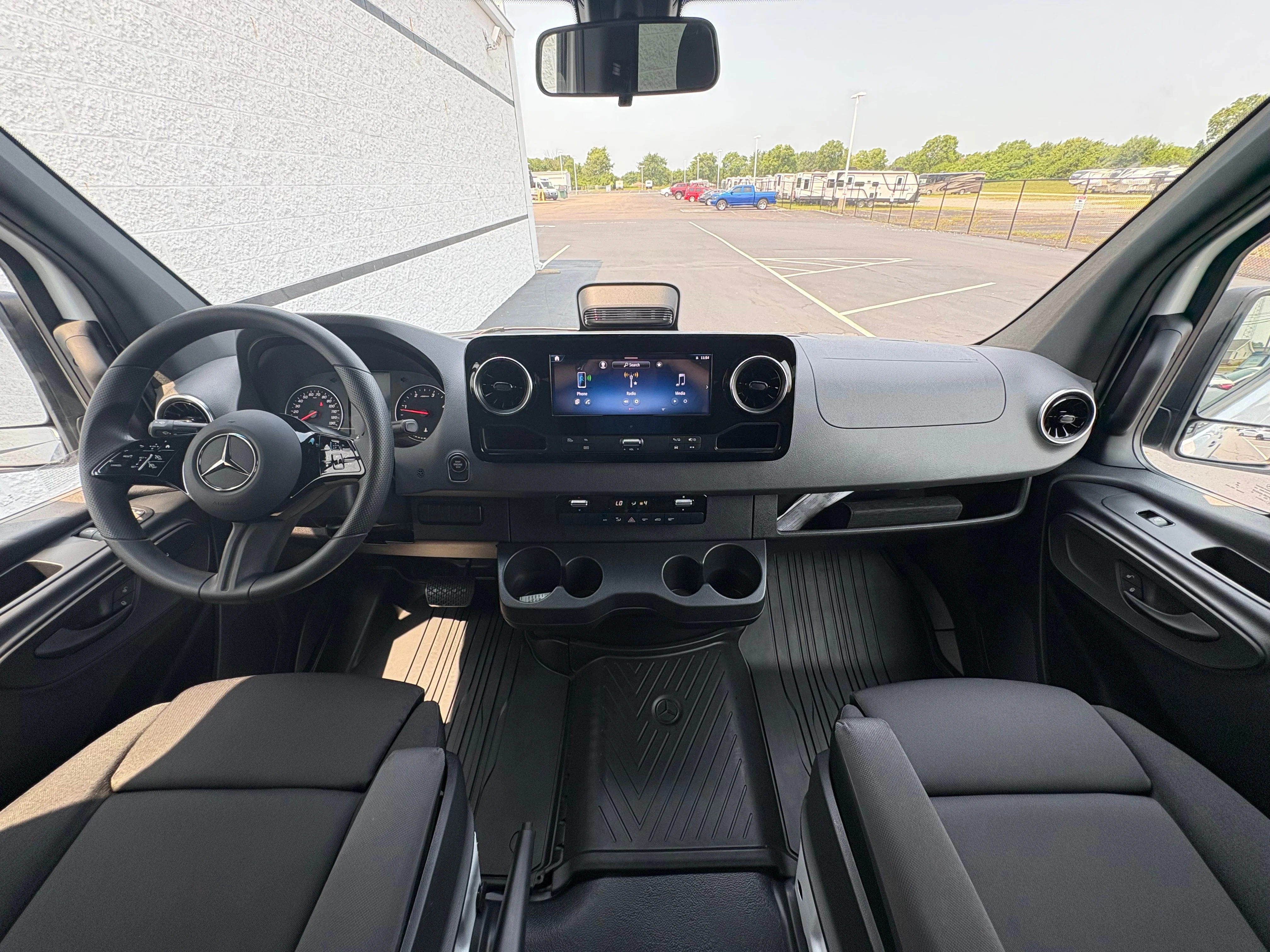 Used 2026 Gray White Mercedes-Benz Cargo 144 WB image 3