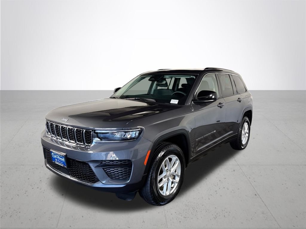 Used 2023 Gray Jeep Laredo X image 2