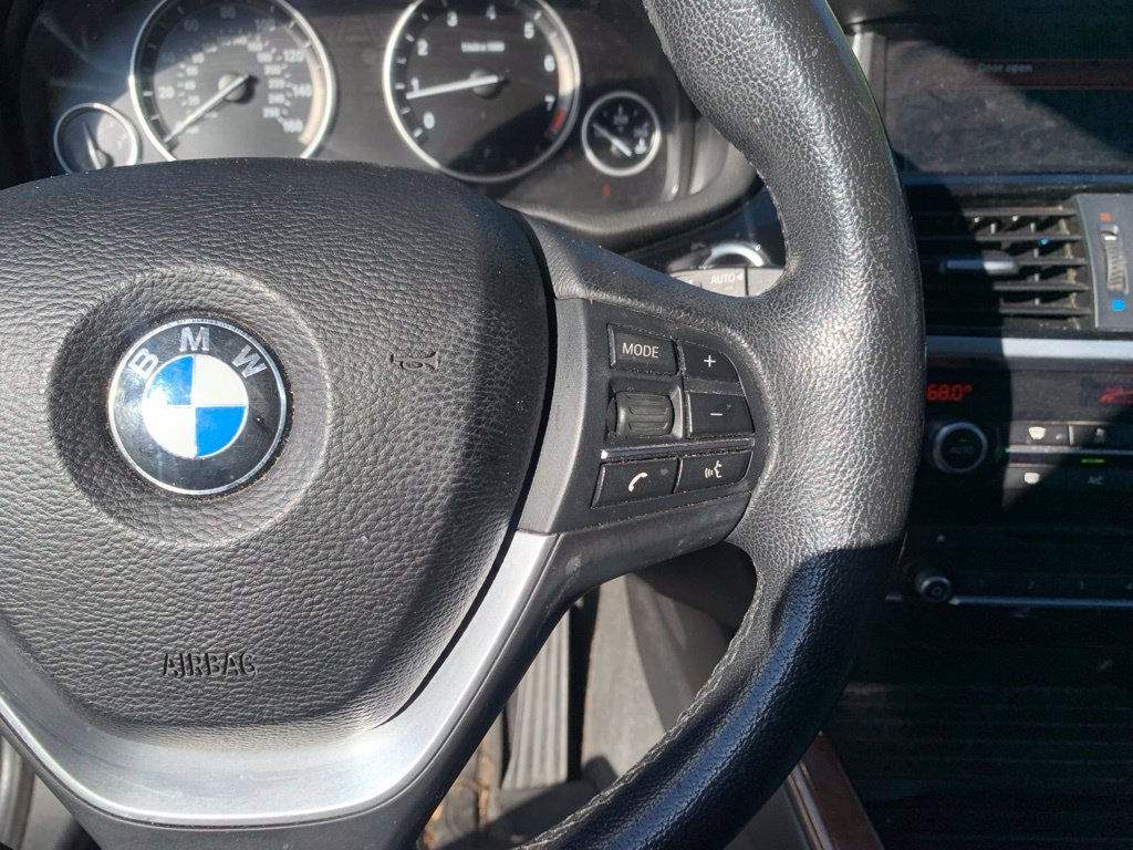 Used 2017 Black BMW xDrive28i image 14