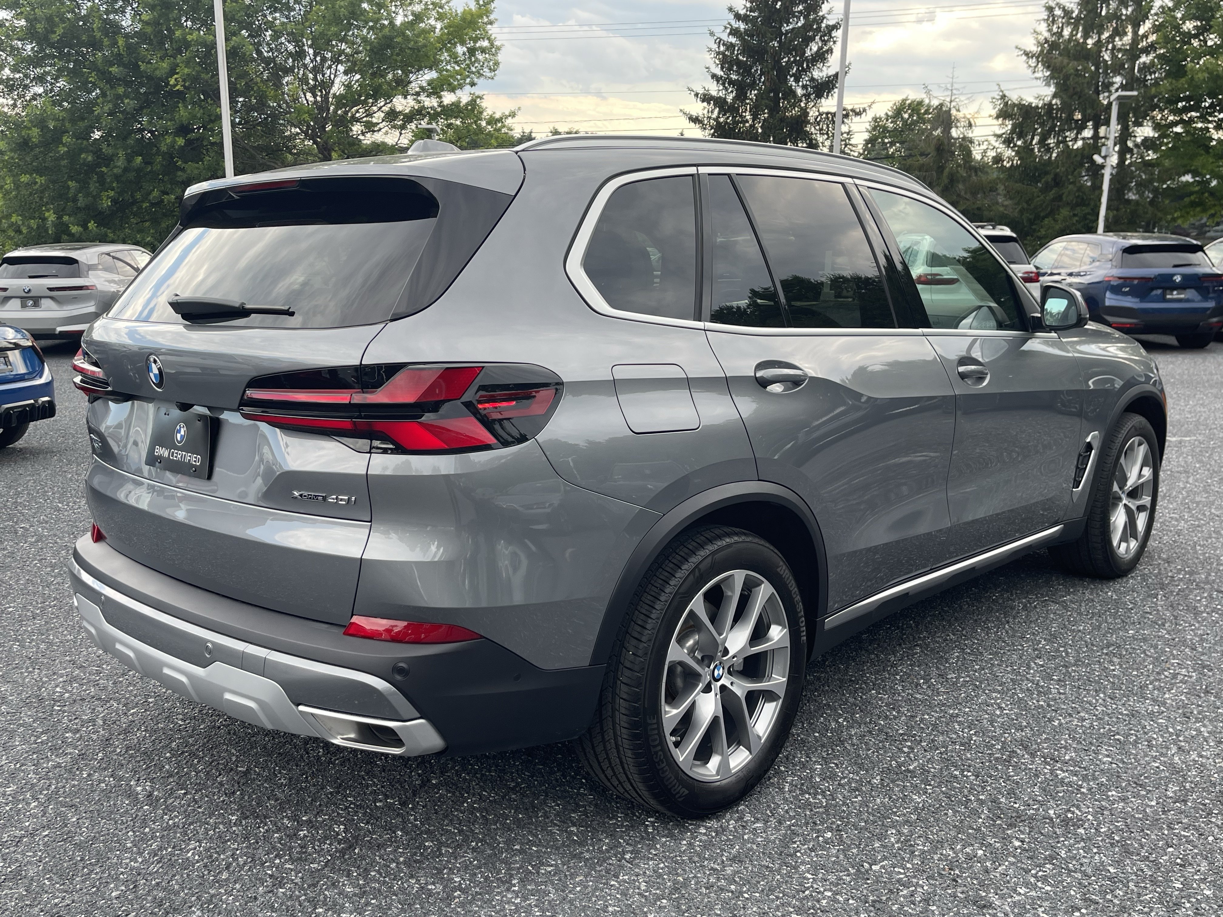 Certified Used 2025 Skyscraper Grey Metallic BMW xDrive40i image 6