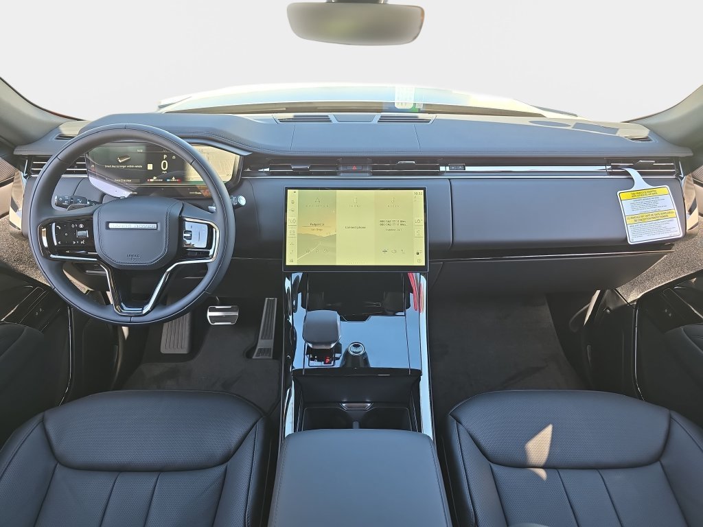 New 2027 Santorini Black LAND ROVER Dynamic SE P400 image 9