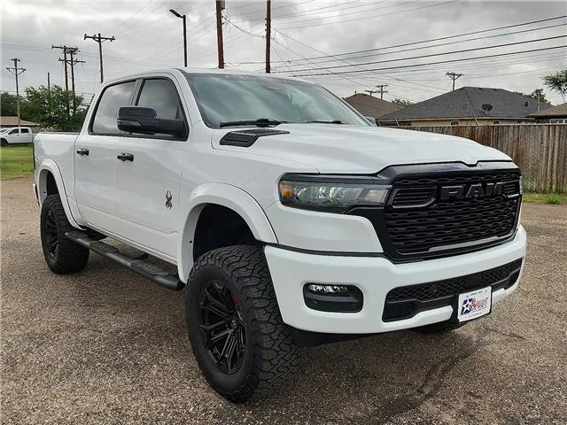 Used 2025 Bright White CL RAM Big Horn/Lone Star 4x4 Crew Cab 144.5 in. WB image 6