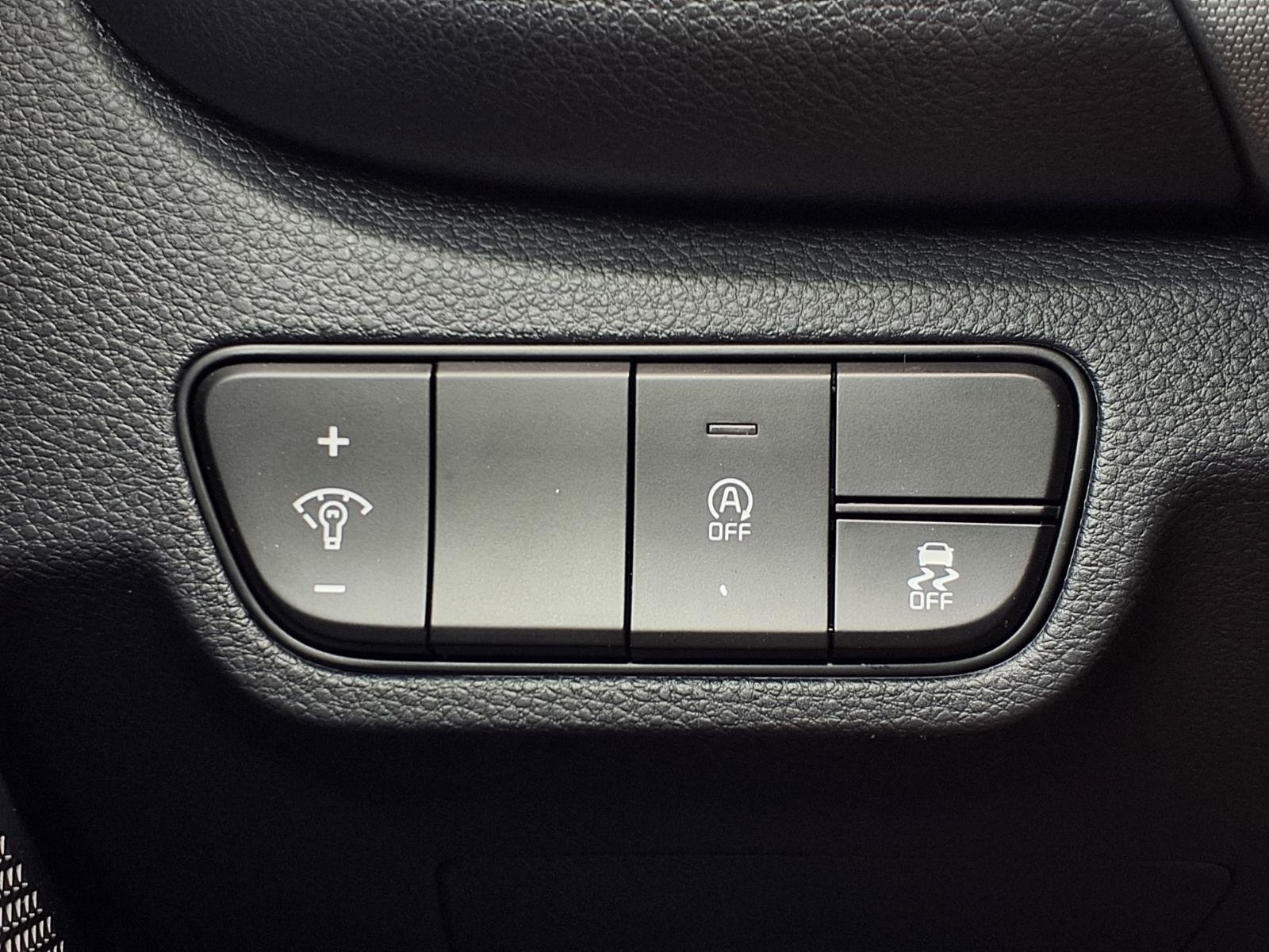 New 2026 Fusion Black Kia LX image 11