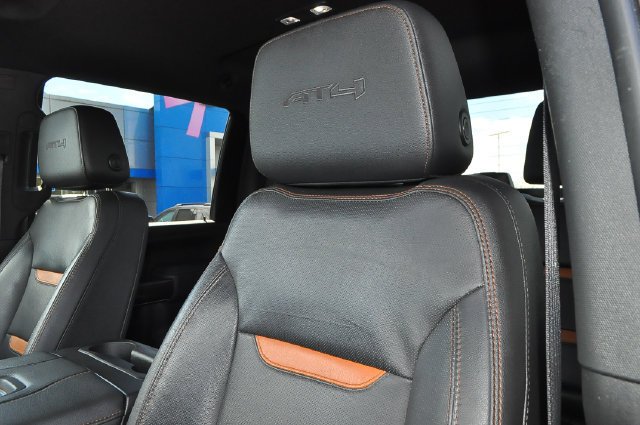 Used 2021 ONYX BLACK GMC AT4 image 10