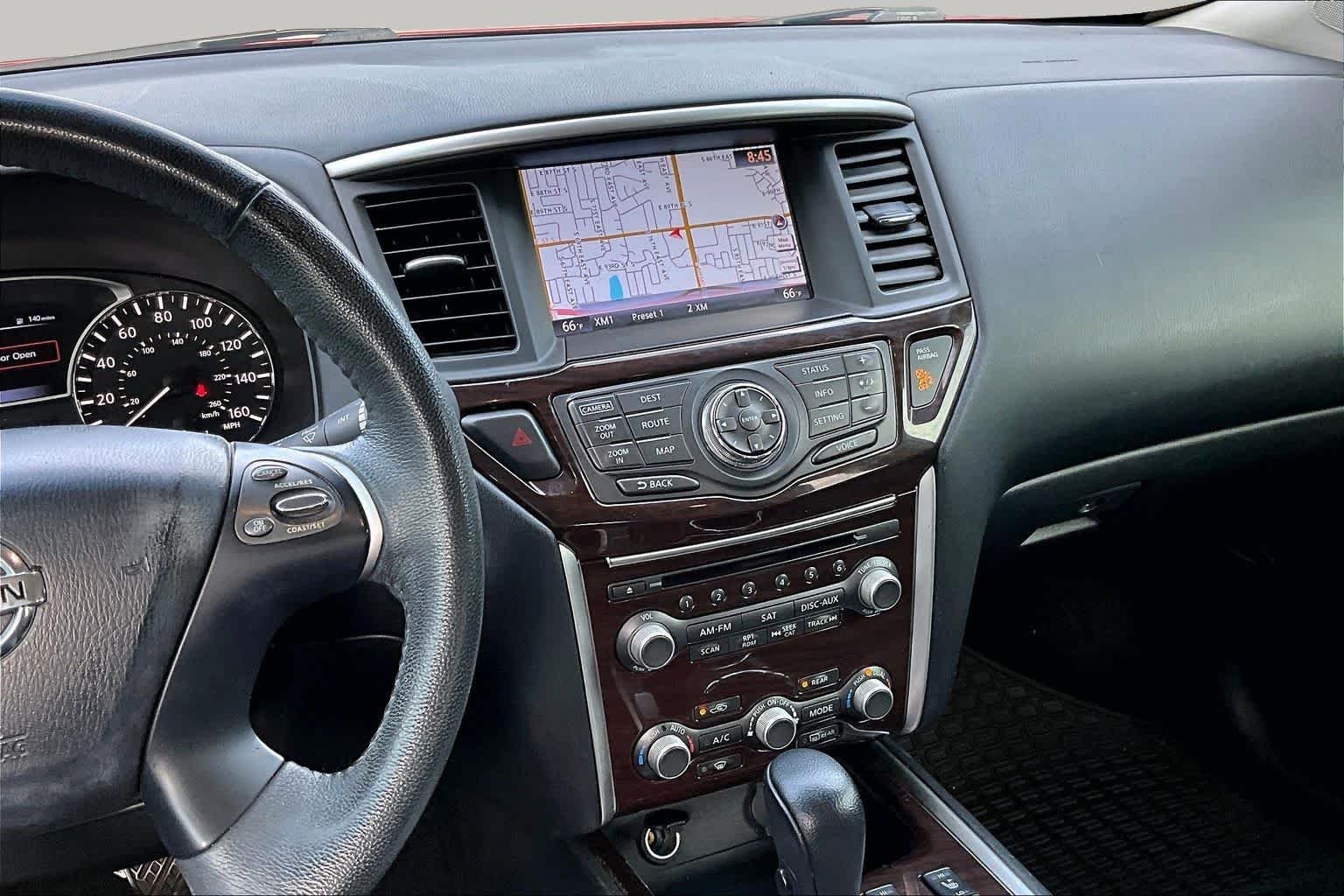 Pre-Owned 2015 Nissan Pathfinder SL
