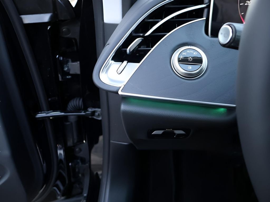 New 2026 Black Mercedes-Benz E 350 image 38