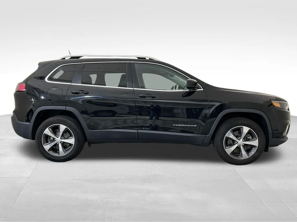 Used 2019 Black Jeep Limited image 7