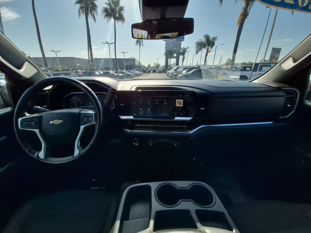 2023 Chevrolet Silverado 1500 LT - Photo 27