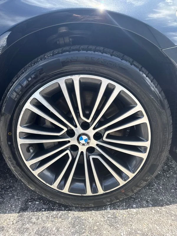 Used 2019 Black BMW xDrive image 20