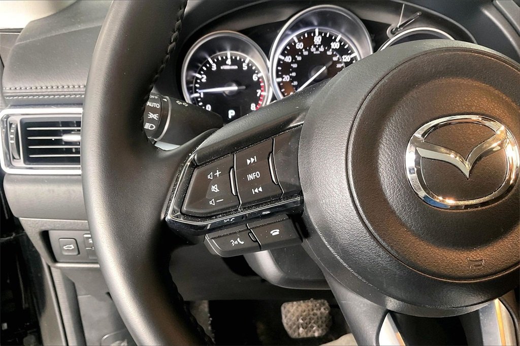 2025 MAZDA CX-5 - Image 17