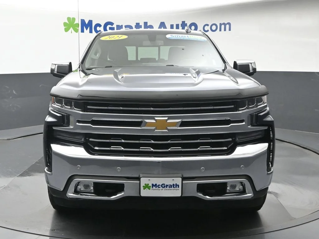 Used 2021 Gray Chevrolet LTZ image 6