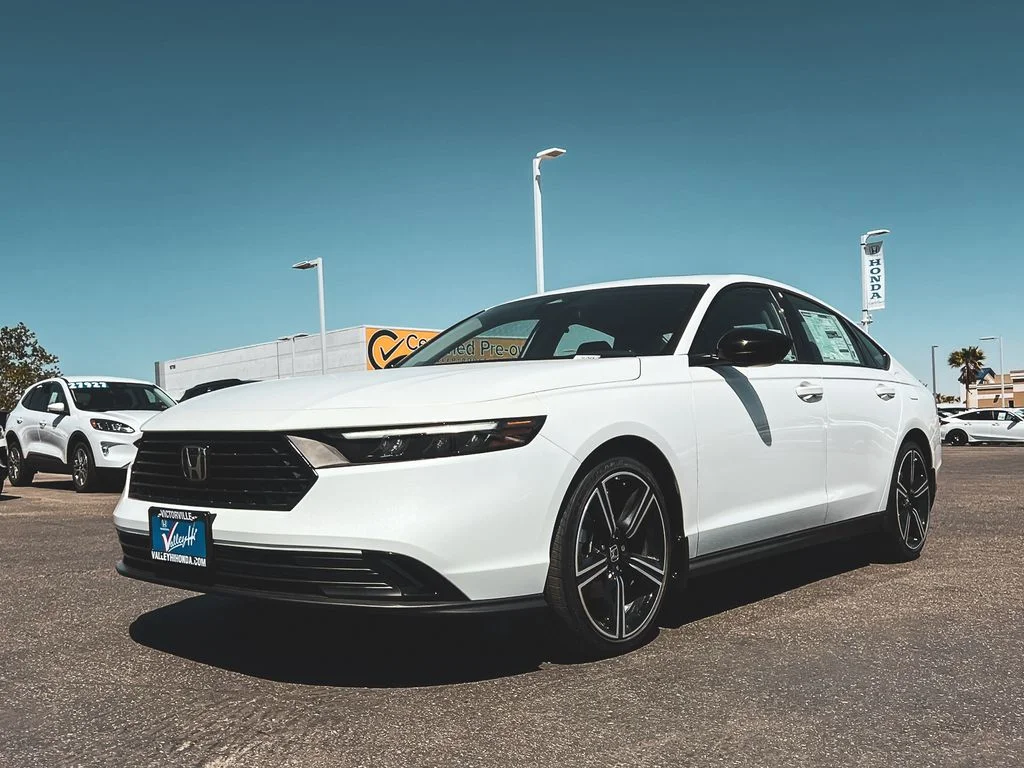 New 2026 Platinum White Pearl Honda SE image 2