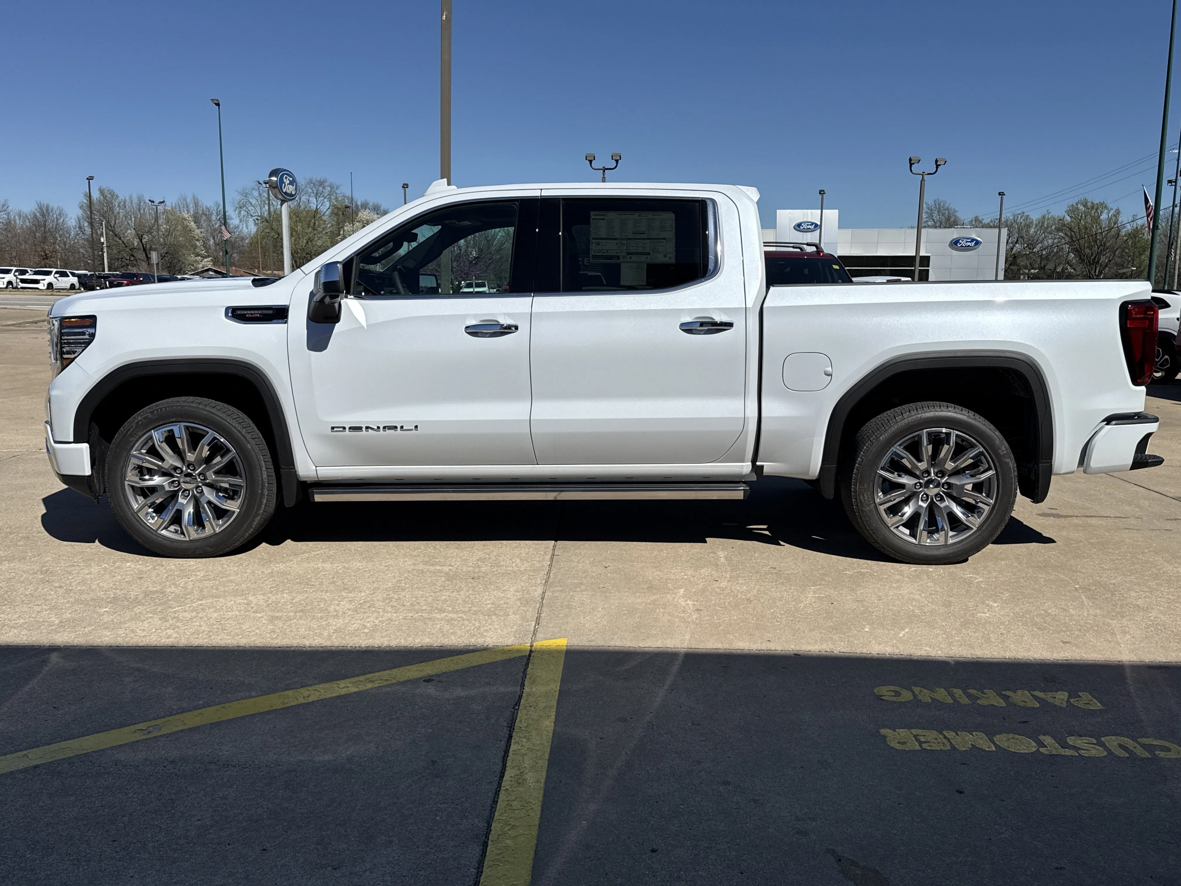 2026 GMC Sierra 1500 Denali - Photo 11