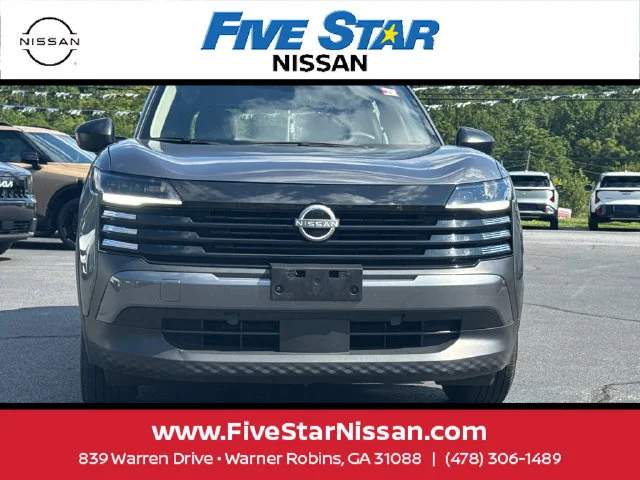 Used 2025 Gray Nissan S image 2