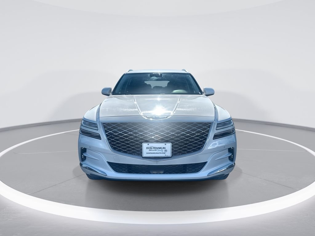 Used 2024 White Genesis 2.5T image 3