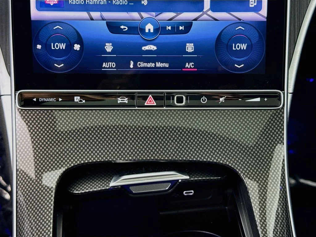 Used 2022 White Mercedes-Benz C 300 image 16