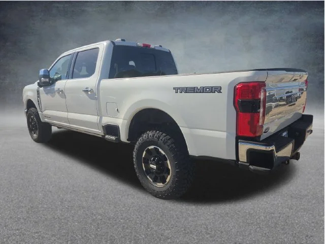 New 2026 Star White Metallic Tri-Coat Ford F-250® King Ranch® image 6