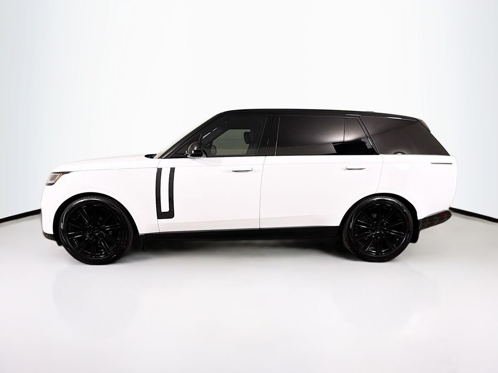 New 2026 Fuji White Land Rover SE image 8
