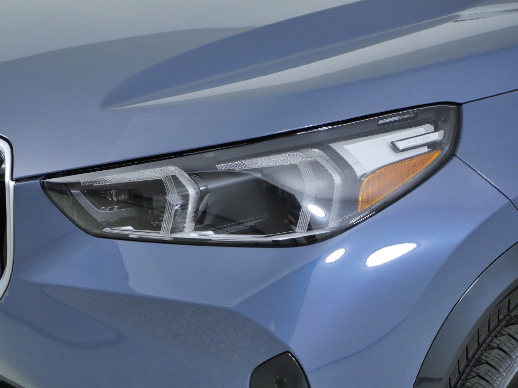 New 2027 Storm Bay Metallic BMW xDrive28i image 3