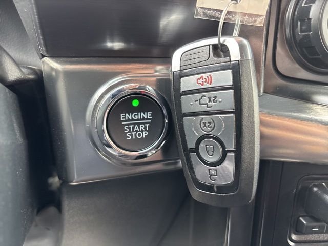 Used 2023 Red Ford Lariat image 25