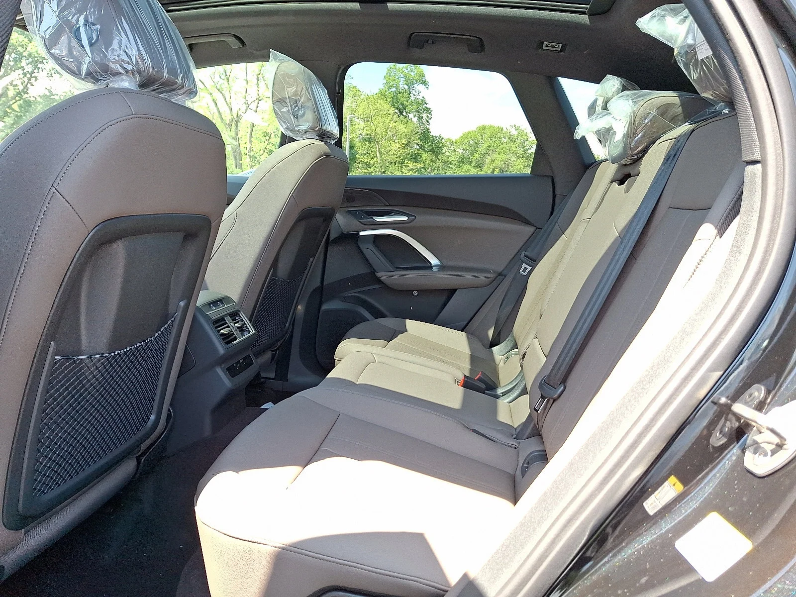 New 2026 Mythos Black Metallic Audi Premium image 8