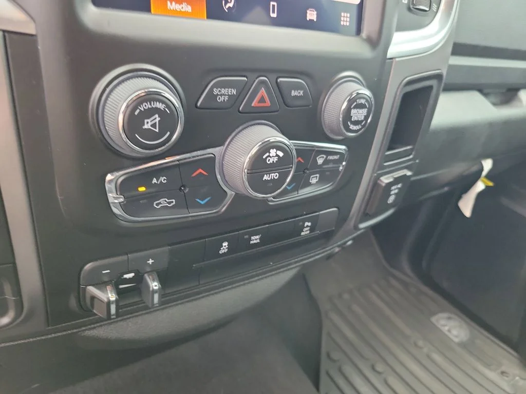 Used 2023 Red Ram Warlock image 23
