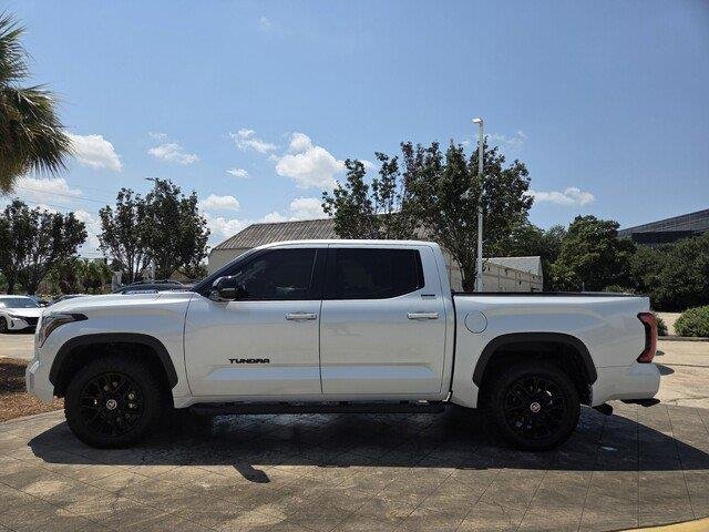 Used 2024 Wind Chill Pearl Toyota Limited HV image 2
