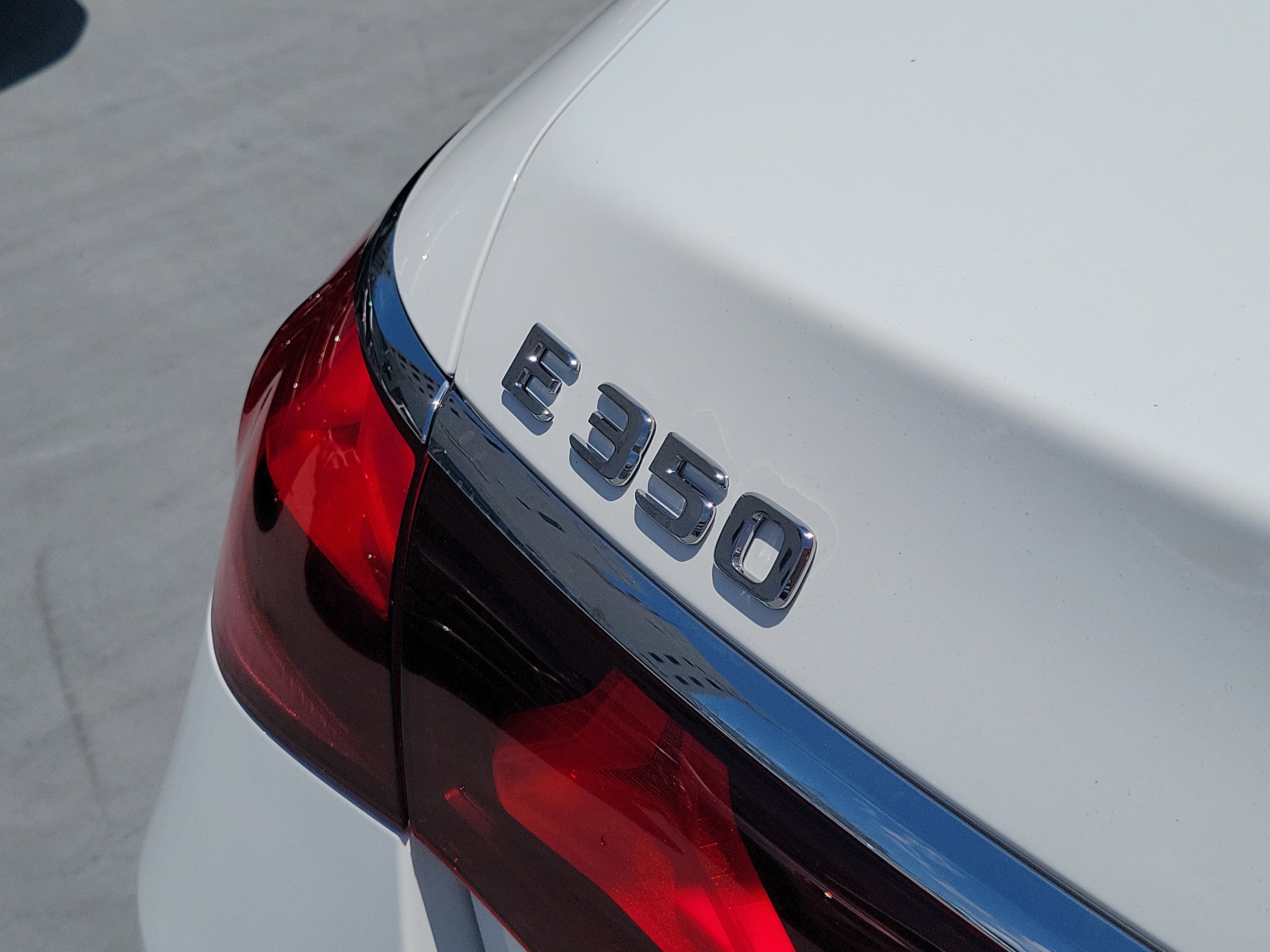 New 2026 Polar White Mercedes-Benz E 350 image 34