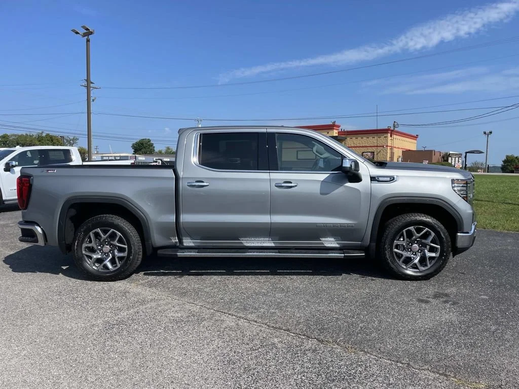 New 2026 Summit White GMC SLT image 2