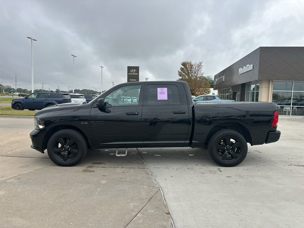 Used 2020 Diamond Black Crystal Pearl Ram Express image 10