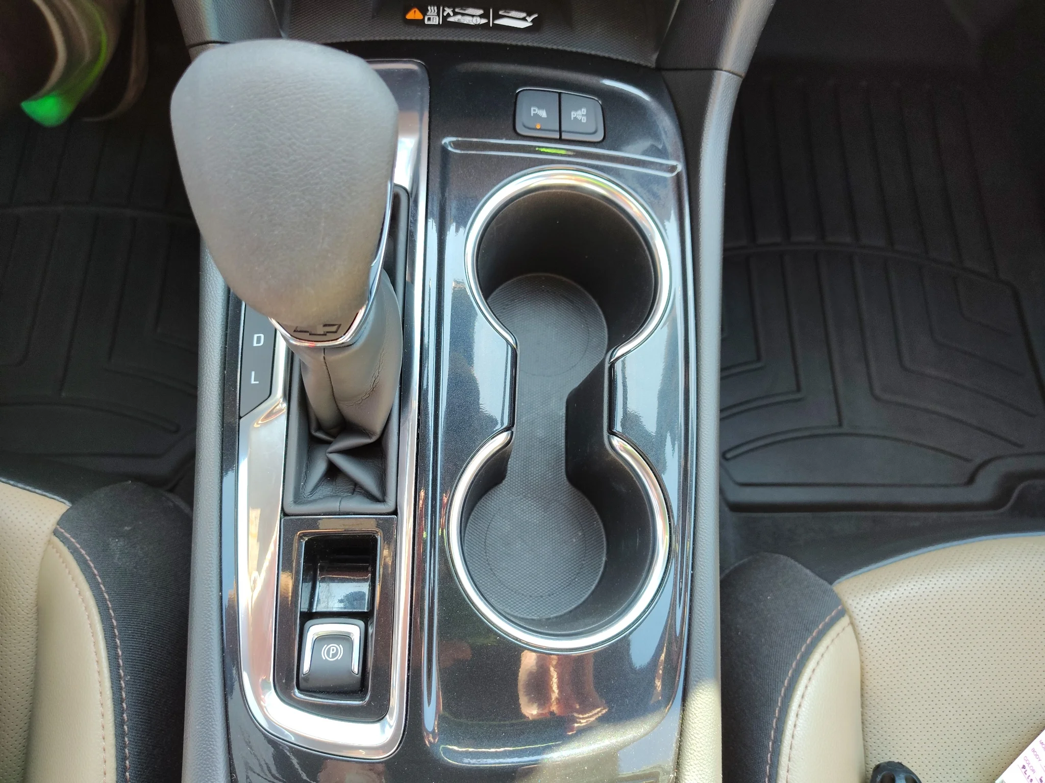 Used 2023 Blue Glow Metallic Chevrolet Premier image 22