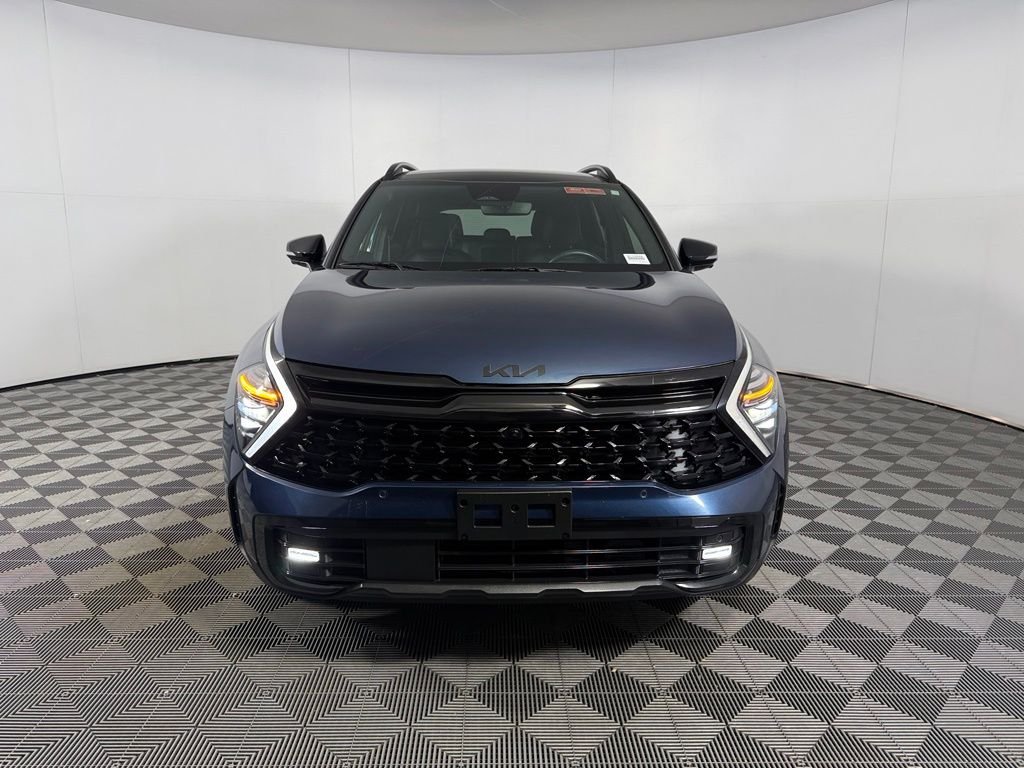 Used 2025 Blue Kia X-Line Prestige image 3