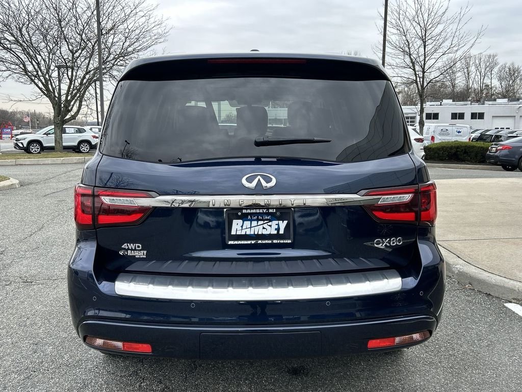 Certified Used 2023 Blue INFINITI Premium Select image 27