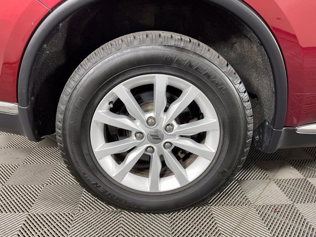 Used 2019 Red Dodge SXT Plus image 12