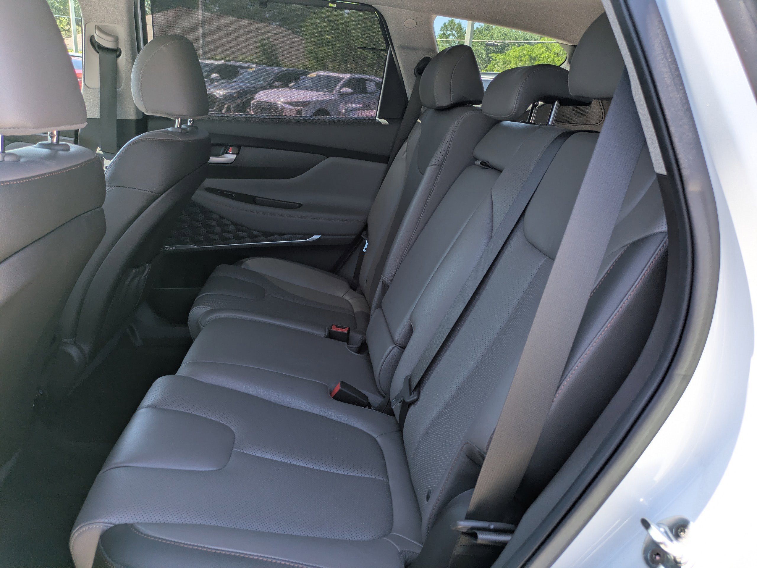 Used 2019 Quartz White Hyundai ULTIMATE image 13