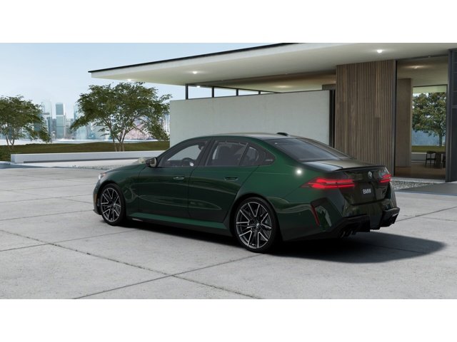 New 2027 Goodwood Green Pearl Metallic BMW  image 2