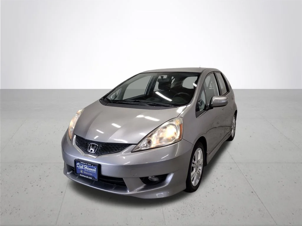 Used 2010 Honda Fit Sport with VIN JHMGE8H40AS016693 for sale in Vancouver, WA