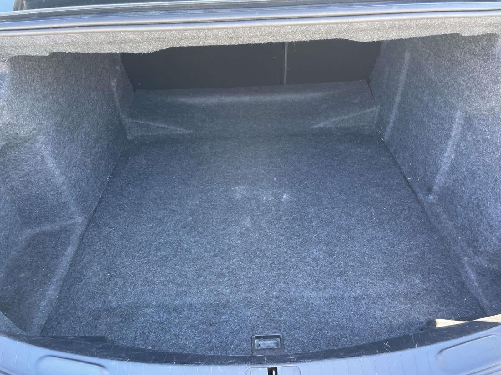 Used 2016 Blue Velvet Metallic Chevrolet LT image 24