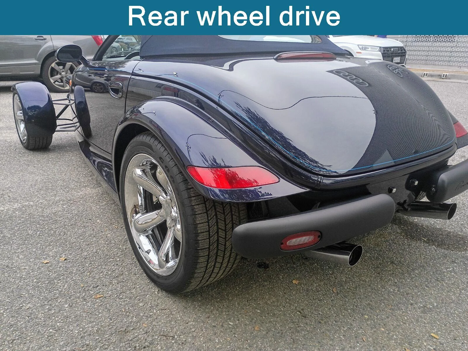 Used 2001 Prowler Midnight Blue Pearl Plymouth Roadster image 9