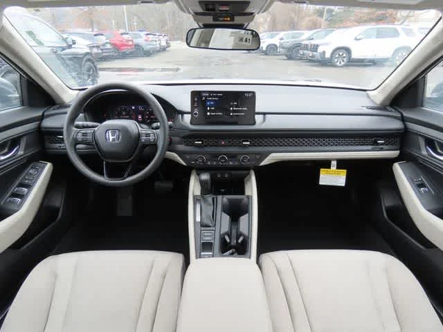 New 2026 Platinum White Pearl Honda SE image 16