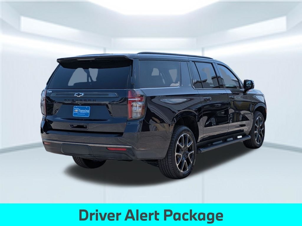 Used 2022 Gray Chevrolet Z71 image 6