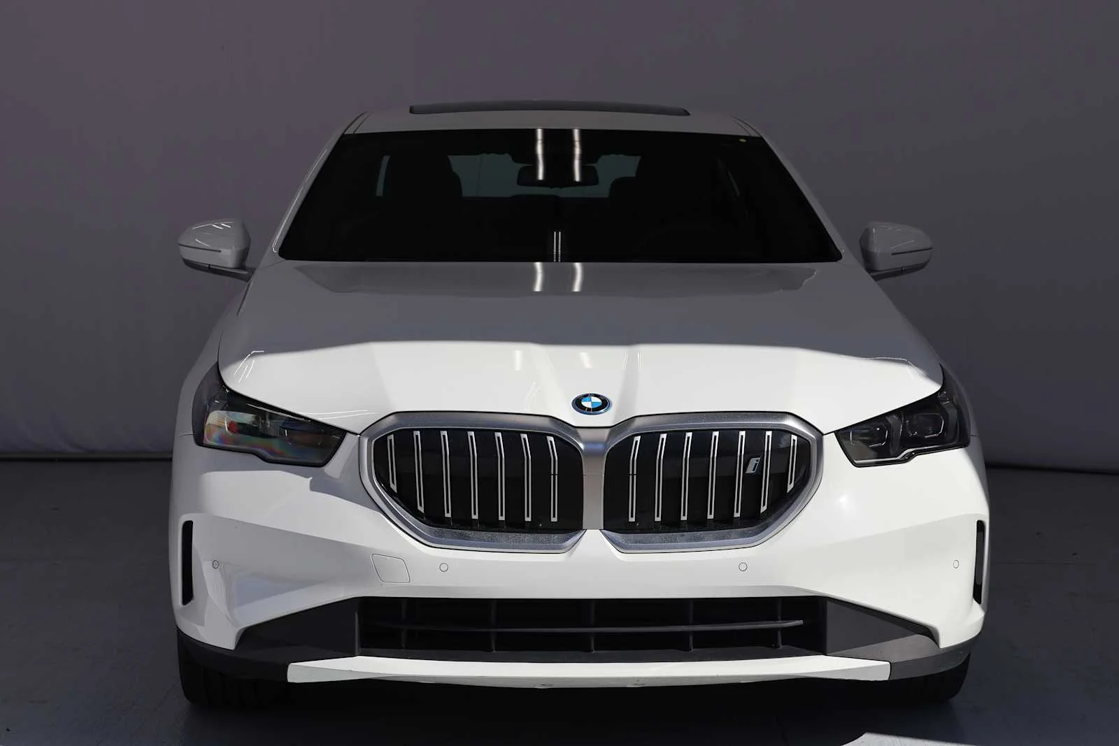Used 2024 BMW i5 40 with VIN WBY33FK04RCS05836 for sale in Plano, TX
